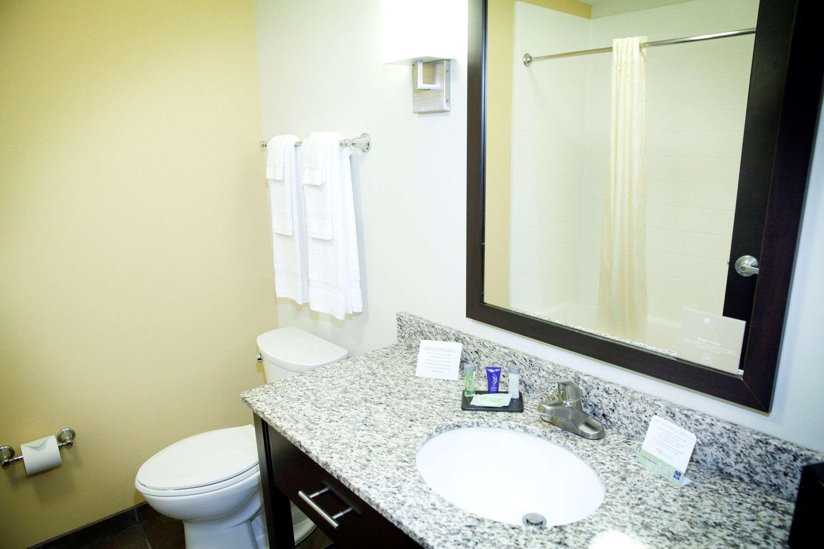 Sleep Inn & Suites Moundsville - Wheeling Dış mekan fotoğraf