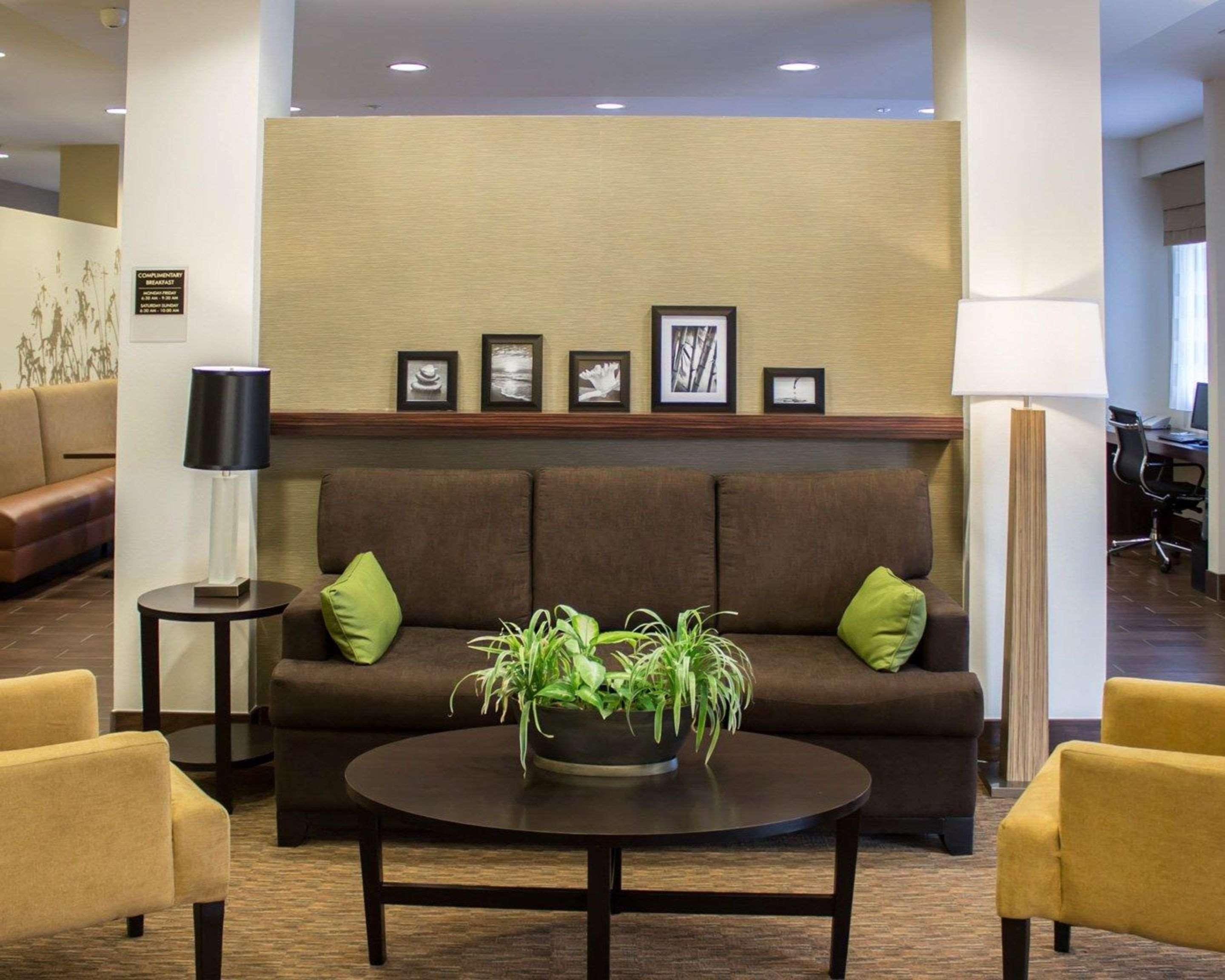Sleep Inn & Suites Moundsville - Wheeling Dış mekan fotoğraf