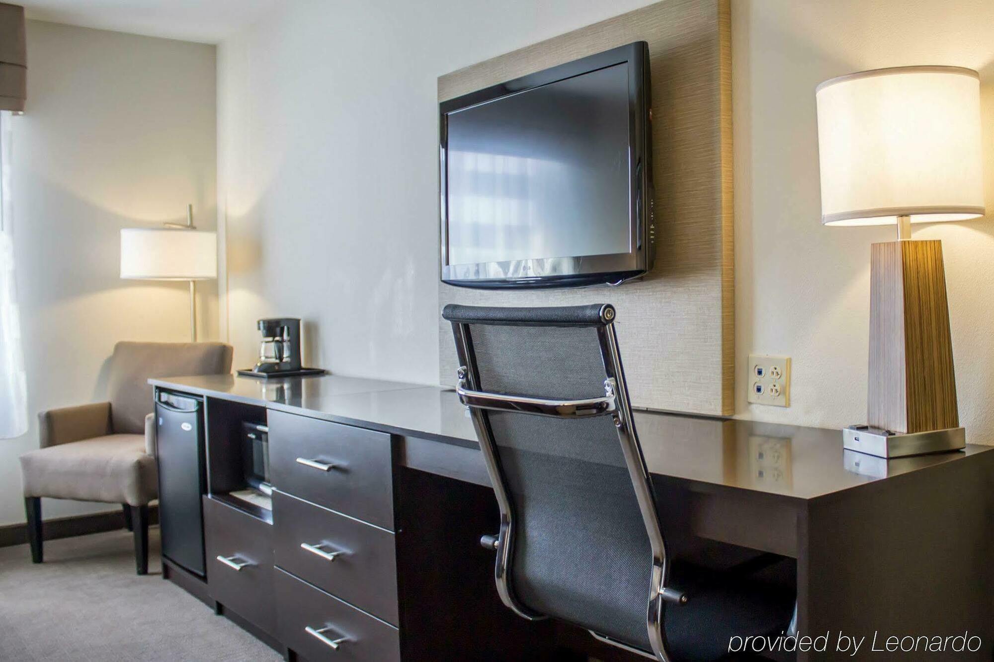 Sleep Inn & Suites Moundsville - Wheeling Dış mekan fotoğraf
